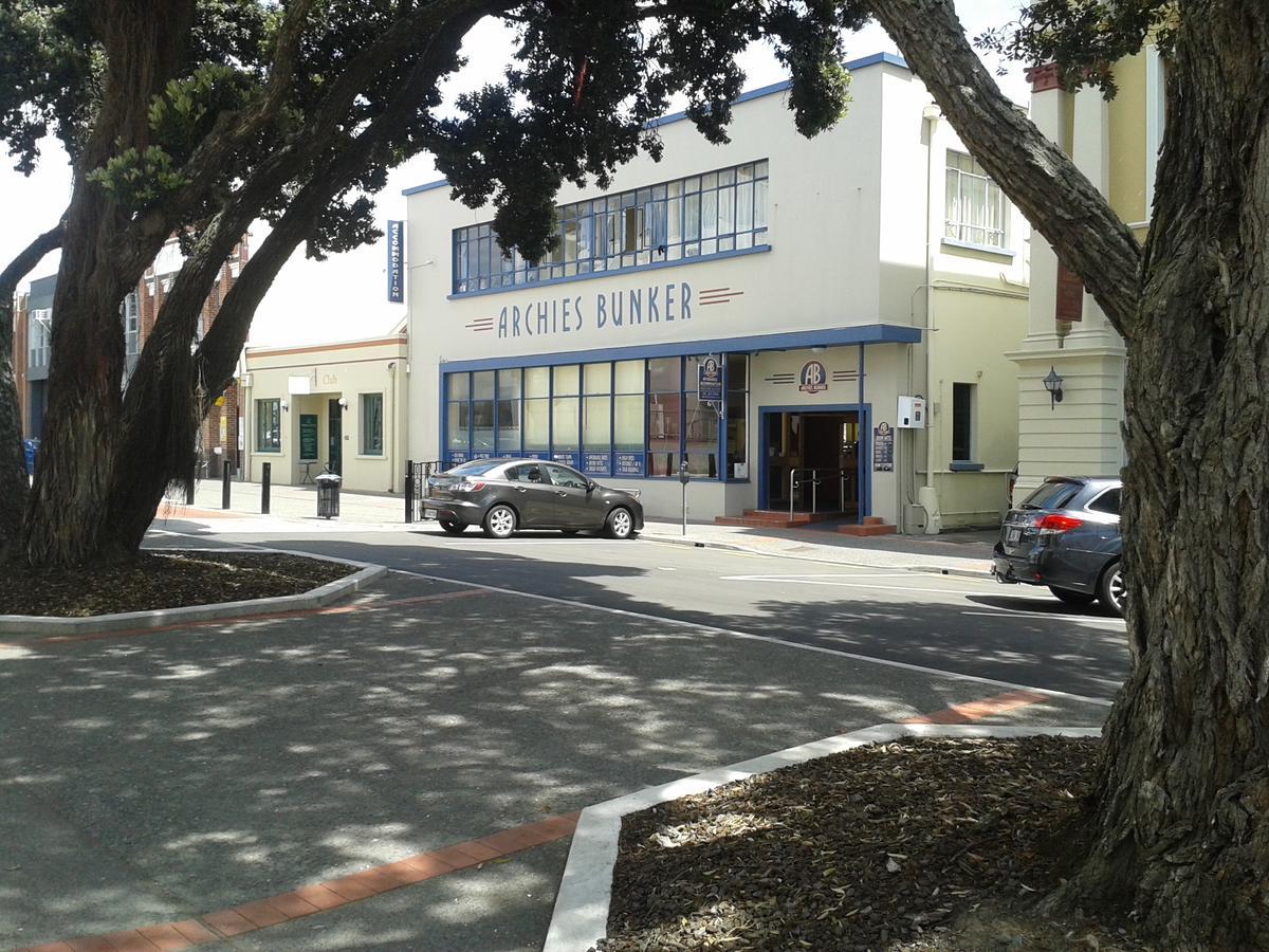 Archies Bunker Affordable Accommodation Napier Exterior photo